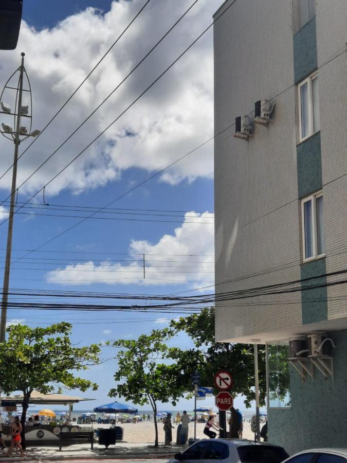 Vista Mar Lateral Adm Por Cancoq Guest House Balneário Camboriú Eksteriør billede